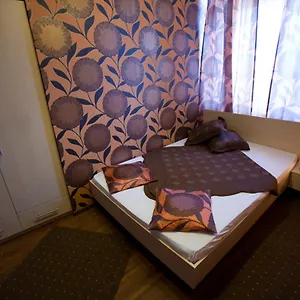 Hotel La Gil, Bukarest