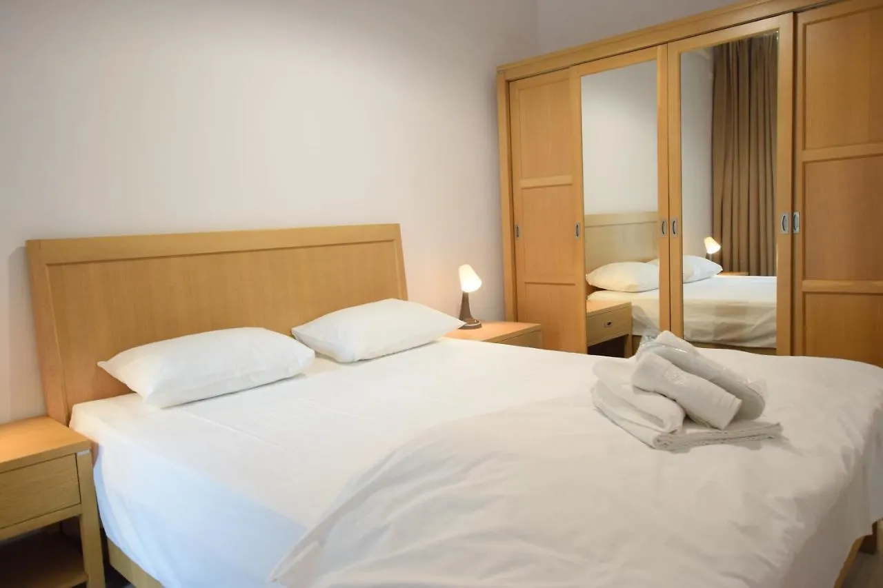 Uptown Residence Apartments Bucarest 3*,  Romania